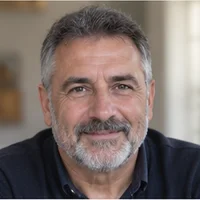 Luis Gil Herrera